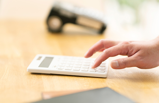 ジルコニアの詰め物の値段イメージ