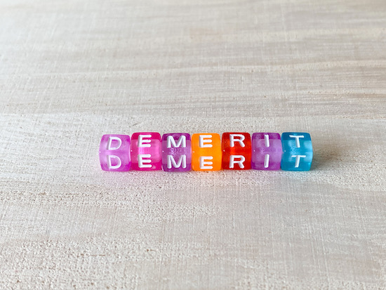 銀歯のデメリットイメージ