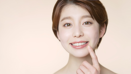 奥歯をセラミックにした人